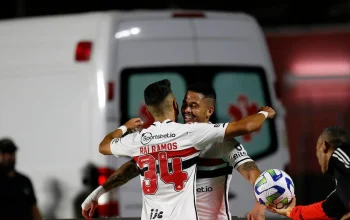 São Paulo Empata Com Millonarios: Reestreia de Dorival Júnior e Desafios no Morumbi
