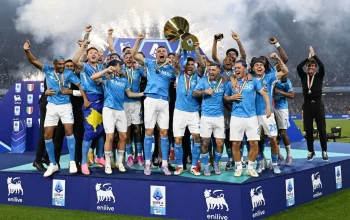 Scudetto Napoli 2026: Napoli Kuasai Liga Italia, Inter Tersusul, Como Bongkar Pintu Liga Champions