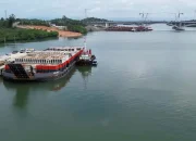 Shanghai Port: Penghubung Utama dalam Jaringan Transportasi dan E-Commerce