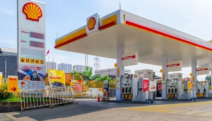Shell Terus Berkembang: Dari Pusat Evakuasi Hingga Stabilisasi Harga Bahan Bakar