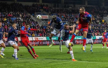Slavia Praha Mengalahkan Viktoria Plzen dengan Skor 3-0 di Pertandingan Liga