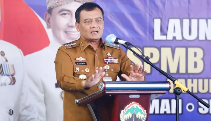SPMB Jateng 2026 Resmi Dibuka: Gubernur Luthfi Tekankan No Titip-Titip