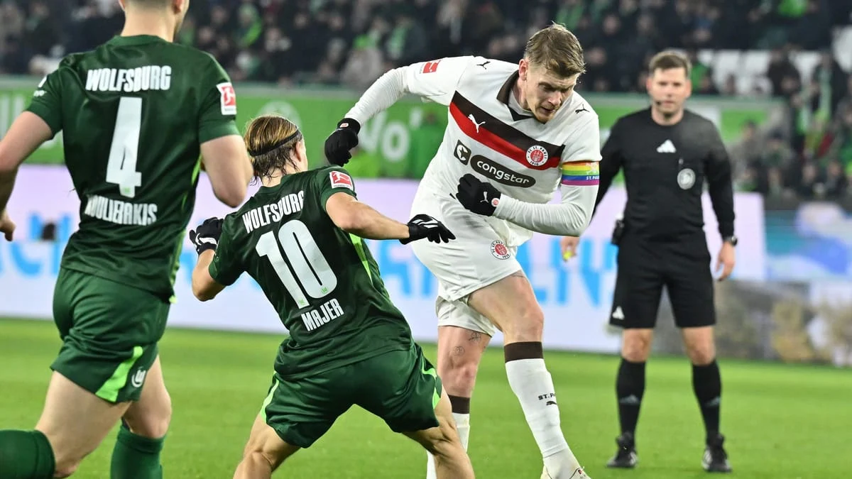 St. Pauli Steigt Ab: Wolfsburg Selamatkan Diri di Relegation