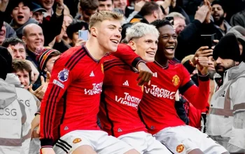 Strategi Musim Panas Manchester United: Siapa yang Akan Bertahan dan Siapa yang Akan Pergi?