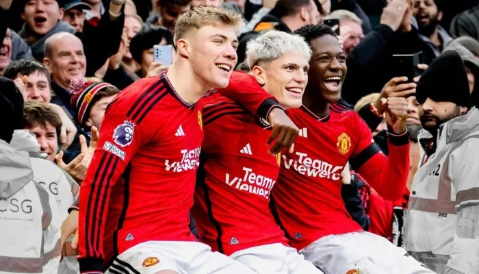 Strategi Musim Panas Manchester United: Siapa yang Akan Bertahan dan Siapa yang Akan Pergi?