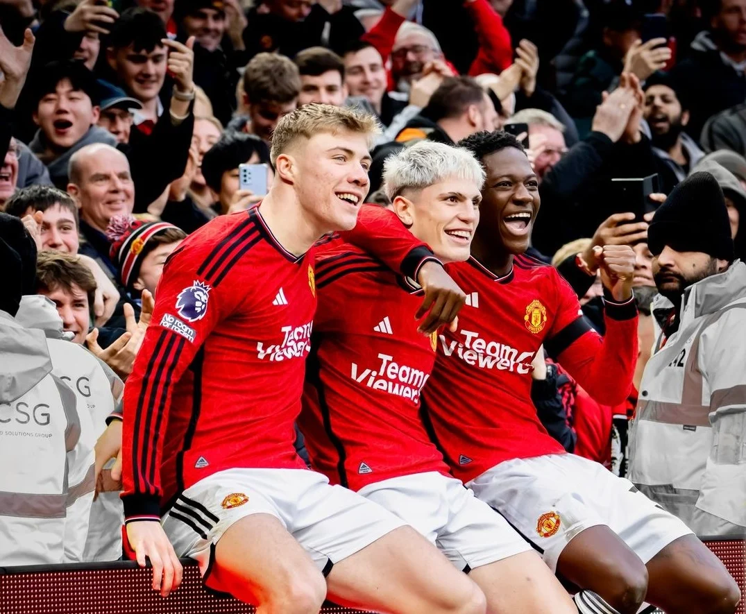 Strategi Musim Panas Manchester United: Siapa yang Akan Bertahan dan Siapa yang Akan Pergi?