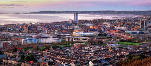 Swansea: Kota yang Berkembang dengan Berbagai Kegiatan