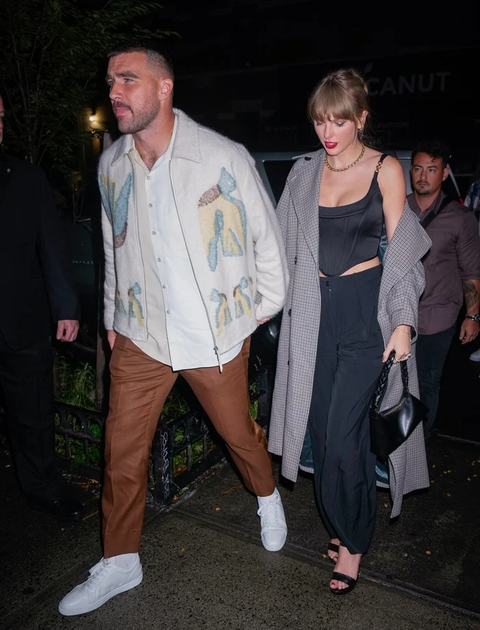 Taylor Swift dan Travis Kelce Tampak Mesra di New York