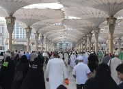 Terhenti 5 Jam di Imigrasi, Dua Jemaah Haji Kalteng Akhirnya Masuk Madinah