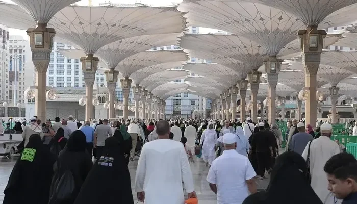 Terhenti 5 Jam di Imigrasi, Dua Jemaah Haji Kalteng Akhirnya Masuk Madinah