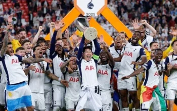 Tottenham Selamat dari Degradasi, Namun Masih Menghadapi Tantangan Besar