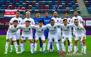 Velez: Antara Dunia Sepak Bola dan Kreativitas