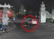 Video CCTV Ungkap Detik-Detik Tabrak Lari Pajero di Kalimalang, Duren Sawit