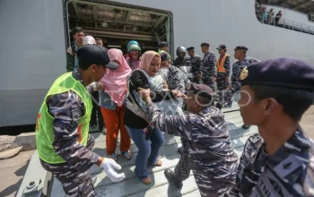 Viral! Prajurit TNI Terlibat Rusak Warung di Kemayoran, Kematian Misterius di Kapal Perang, dan Skandal Penculikan Bank Mengguncang Publik