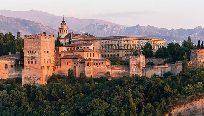 Andalusia: Wisata, Kriminal, dan Ekonomi di Spanyol Selatan