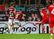 Anderlecht Incar Mihai Lixandru, Pemain Rapid Bucuresti