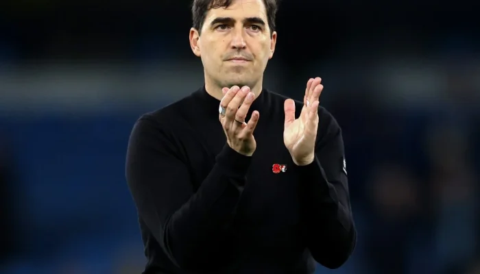 Andoni Iraola Siap Menggantikan Arne Slot di Liverpool