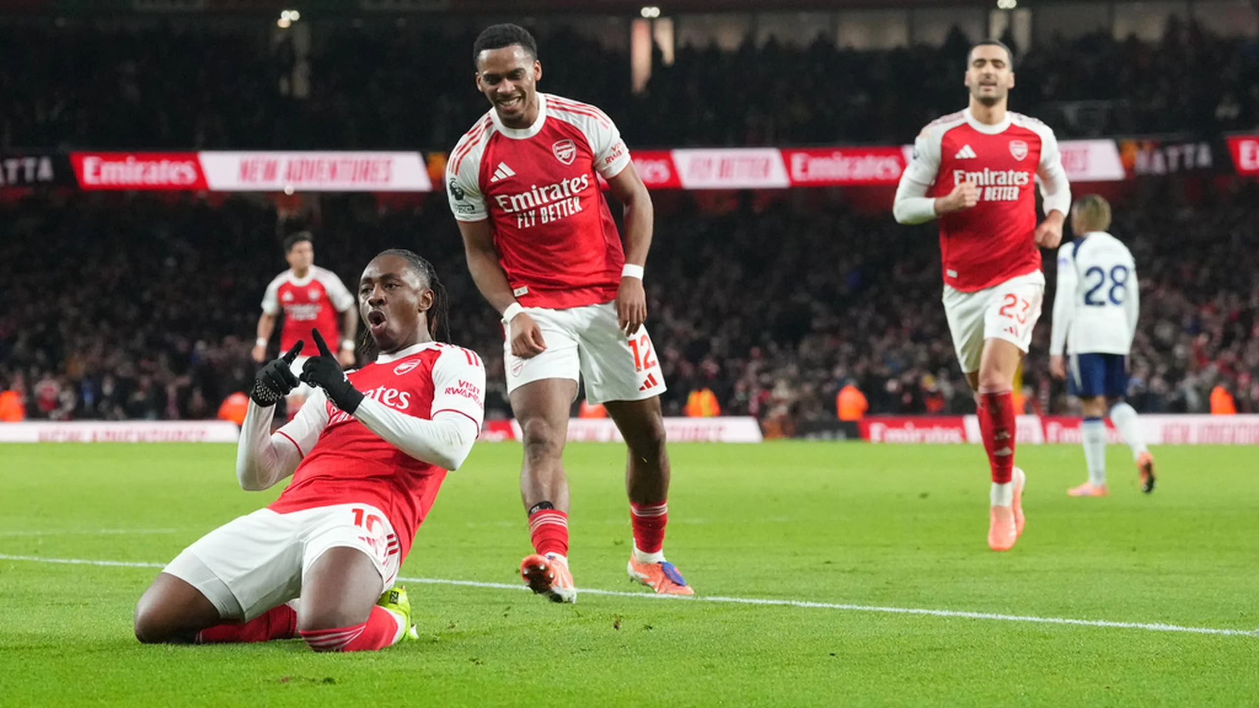 Arsenal Mengalami Kekalahan di Liga Champions, Namun Semangat Fans Tetap Tinggi