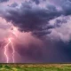 Badai Petir dan Panas Ekstrem Mengancam Inggris, Warga Diminta Waspada