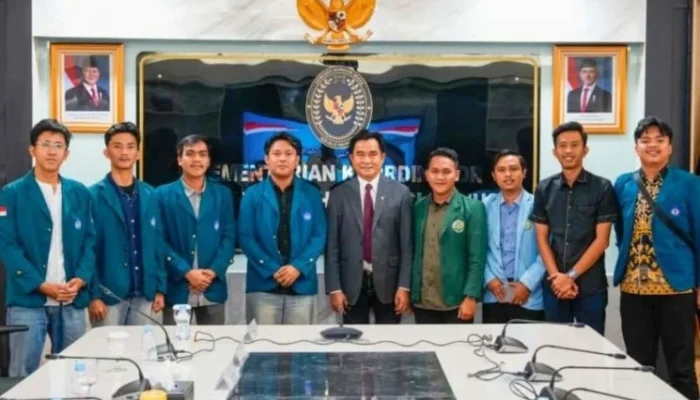 Badan Eksekutif Mahasiswa Seluruh Indonesia Desak Pemerintah Perbaiki Ekonomi