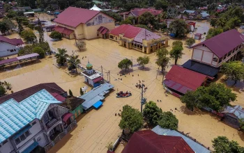 Banjir Melanda Indonesia: Dari Aceh Hingga Jakarta, Siap Siaga!