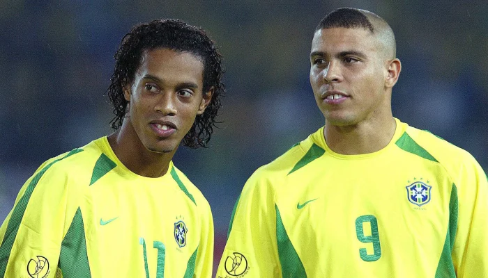 Casemiro dan Ronaldinho, Dua Wajah Sepakbola Brasil yang Berbeda