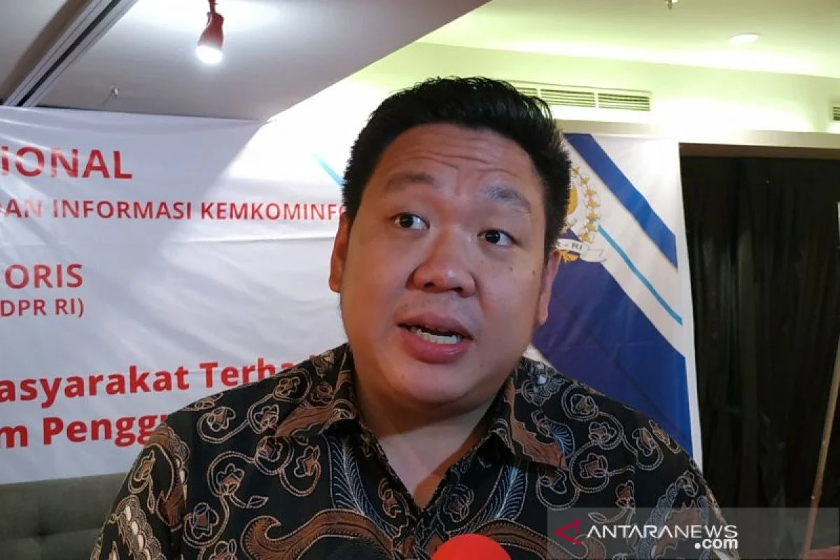 Charles Honoris Desak Kejagung Verifikasi Nama-nama yang Disebut Sony Sanjaya