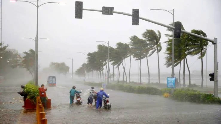 Cuaca Ekstrem di Indonesia: Hujan Lebat dan Banjir Melanda Berbagai Daerah