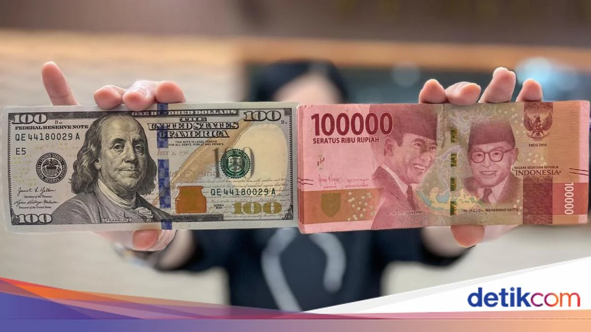 Dolar AS Sentuh Rp 18.000, Rupiah Kian Tertekan