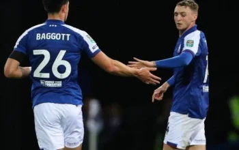 Elkan Baggott Dipertahankan Ipswich Town: Peluang Tampil di Liga Inggris Terbuka