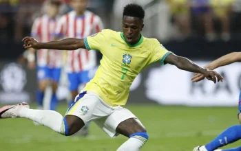 EUA Goleia Paraguai 4-1 di Los Angeles