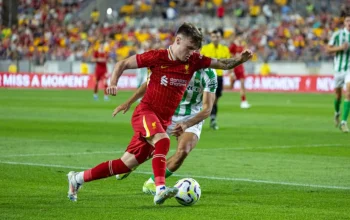 FC Barcelona dan Liverpool Berebut Pemain Bintang di Bursa Transfer Musim Panas