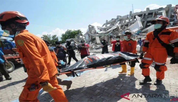 Gempa M 6,7 di Sulteng: Pemerintah Bergerak Cepat, Korban Meninggal dan Kerusakan Parah
