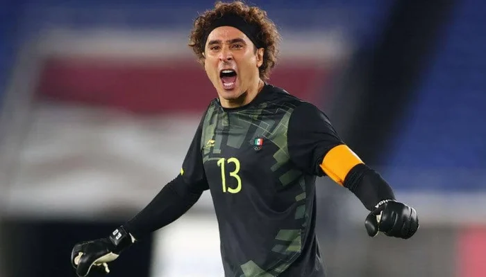 Guillermo Ochoa: Sang Penjaga Gawang Mexico yang Membuat Sejarah di Piala Dunia