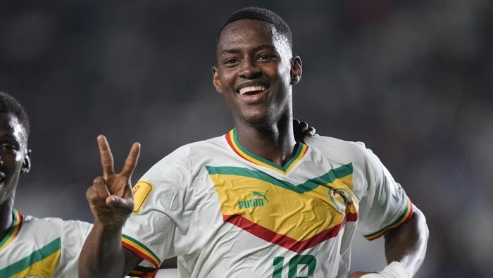 Idrissa Gueye dan Everton: Persaingan Sengit di Dunia Sepakbola