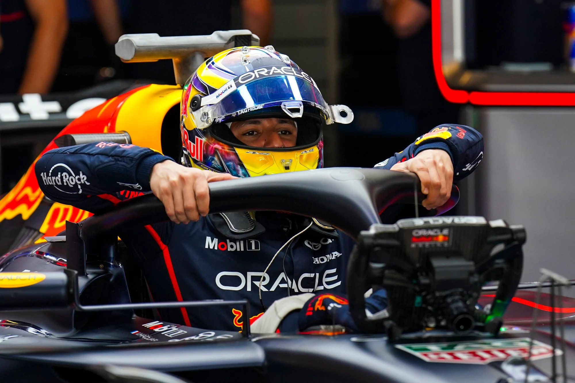 Isack Hadjar Menghadapi Kesulitan Mesin Red Bull di Monaco GP