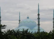 Jadwal Salat dan Buka Puasa: Informasi Penting untuk Umat Islam