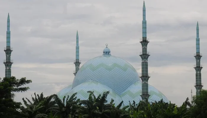 Jadwal Salat dan Buka Puasa: Informasi Penting untuk Umat Islam