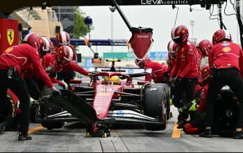 Lewis Hamilton Raih Kemenangan Pertama di Ferrari, Toto Wolff Puji Mantan Pembalapnya