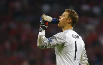 Manuel Neuer Pecahkan Rekor Sebagai Penjaga Gawang Tertua di Piala Dunia