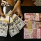 Mata Uang Rupiah Mengalami Fluktuasi, Purbaya Tindak Tegas Jika Masih Ada Transaksi Pakai Dolar di Pelabuhan