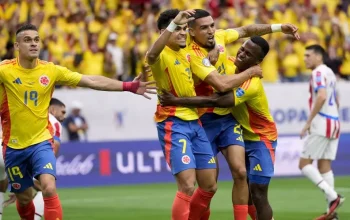 Mengapa Kepenggemaran Sepak Bola di Amerika Latin Merasa Hampir Suci