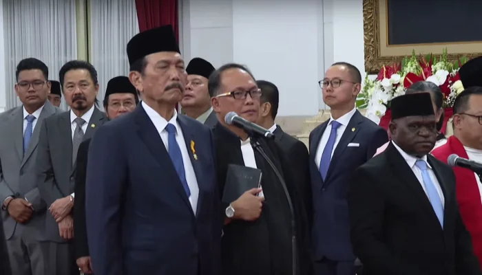 Menteri dan Pertemuan Penting: Prabowo Subianto Memanggil Luhut Binsar Pandjaitan dan Chatib Basri