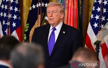 Misteri Sinyal Radio 'Wow!' dan Dampak Kebijakan Trump terhadap Hubungan Internasional