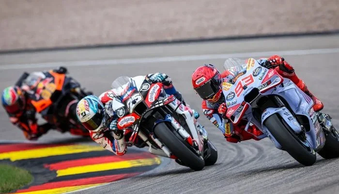 MotoGP Belanda 2026: Raul Fernandez Tampil Impresif, Persaingan Sengit di Sirkuit Assen