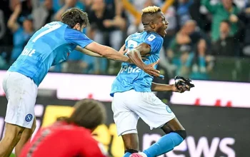 Napoli Incar Penjaga Gawang Baru dan Persaingan Sengit di Serie A
