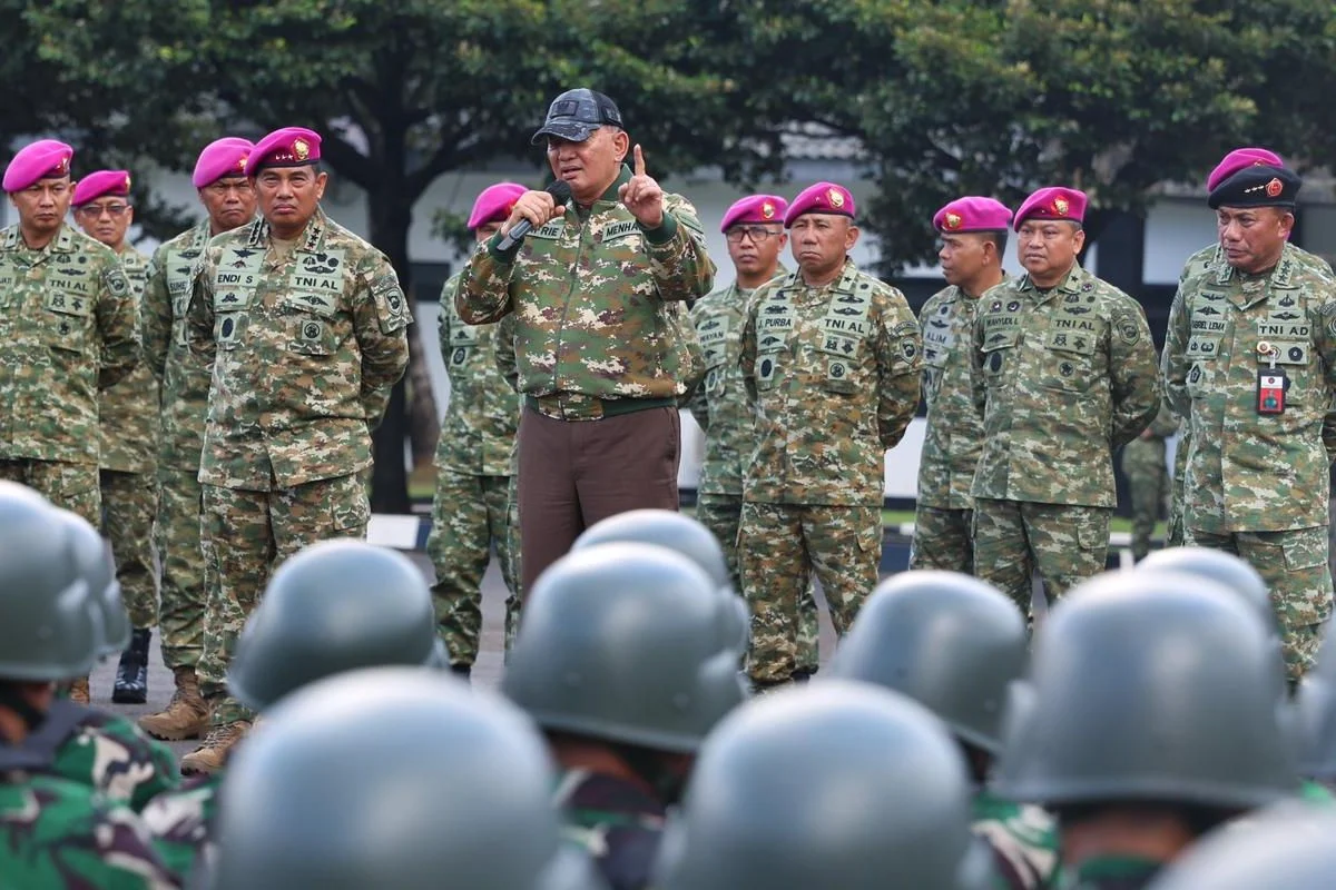Pasukan Marinir 1 Latih Aparatur Sipil Negara Jadi Komponen Cadangan