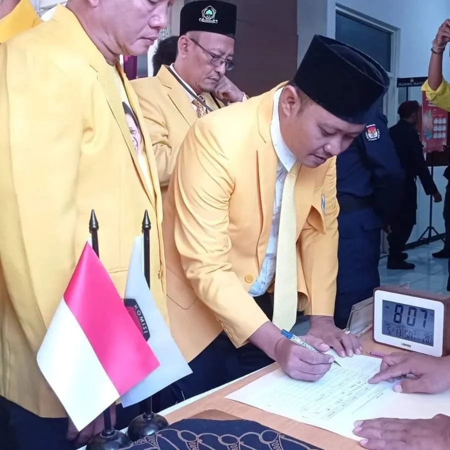 Pemilihan Calon Legislatif Iowa: Pertarungan Sengit untuk Merebut Kursi Senat