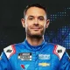 Pertarungan Sengit di NASCAR dan Berita Terkini dari Berbagai Dunia