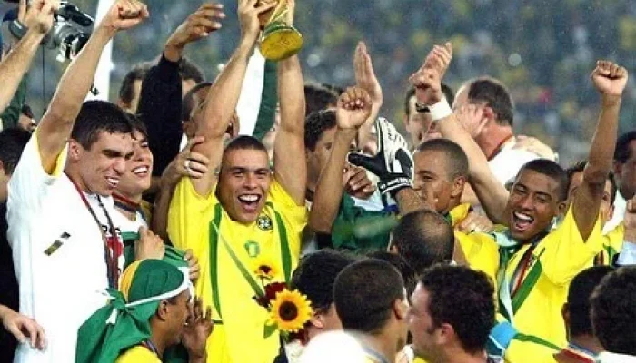 Piala Dunia 2002: Brasil dan Ronaldo Rebut Juara di Tengah Anomali